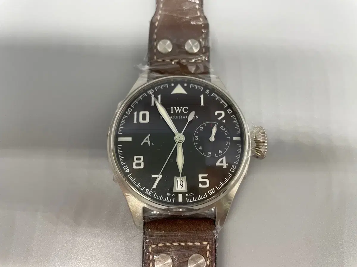 IWC Big Pilot 생텍쥐베리 한정판